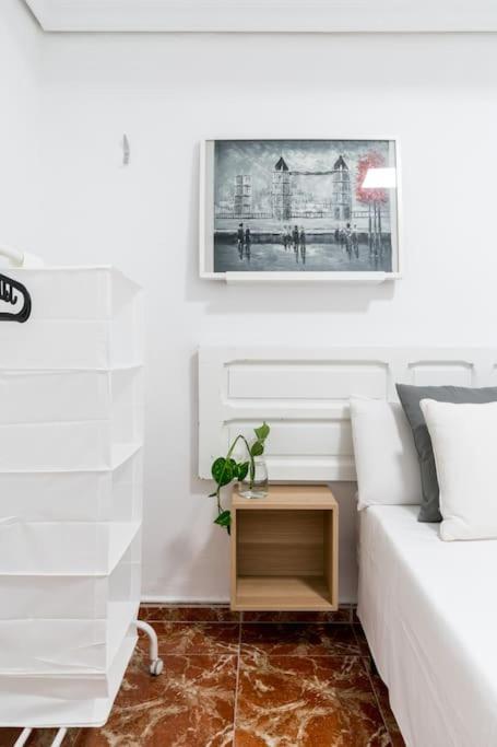 Santa Justa Urban Apartment Seville Exterior photo
