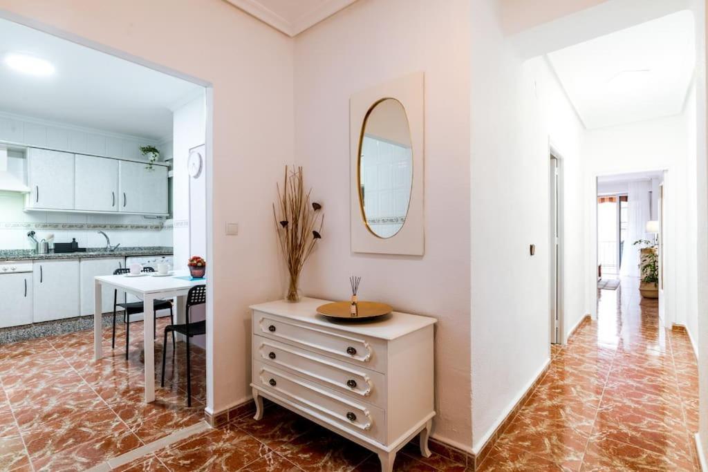 Santa Justa Urban Apartment Seville Exterior photo